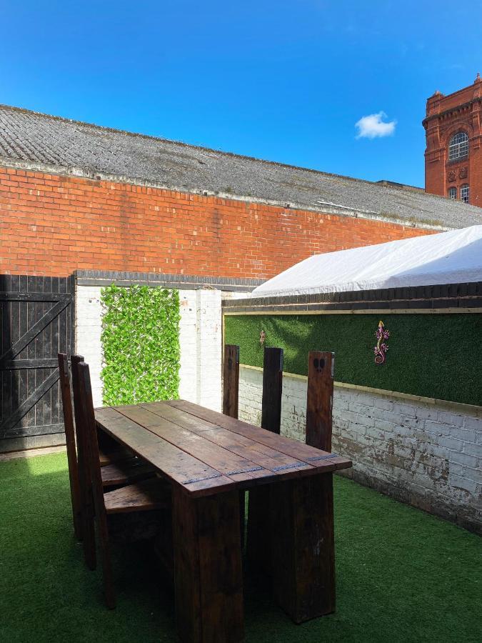 The Baltic Townhouses By Serviced Living Liverpool Esterno foto