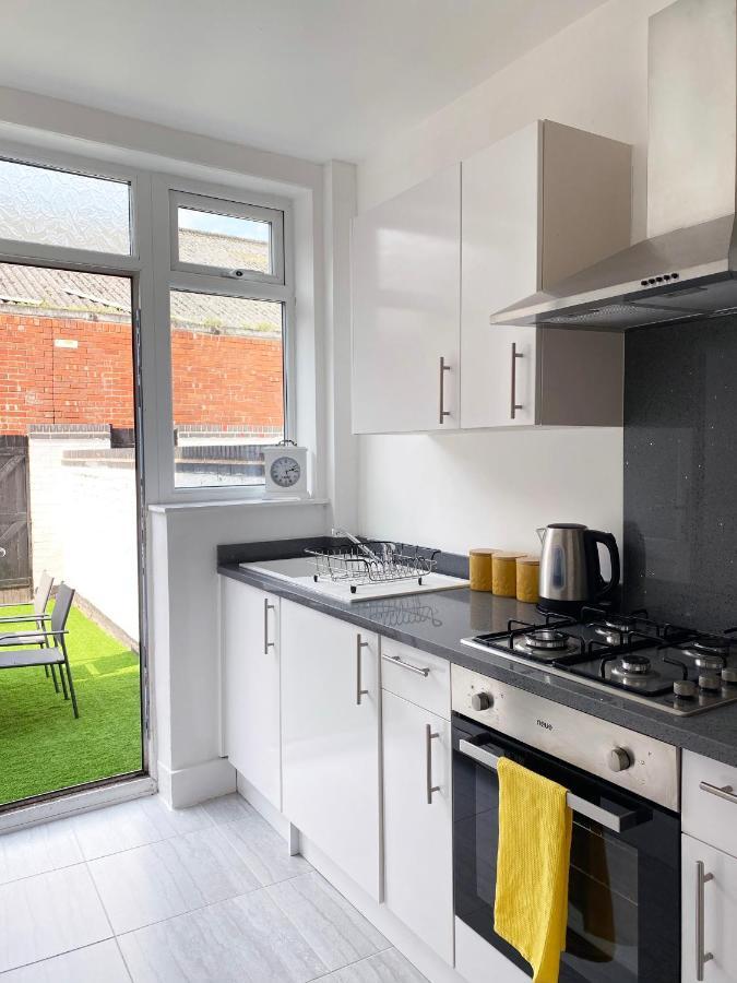 The Baltic Townhouses By Serviced Living Liverpool Esterno foto